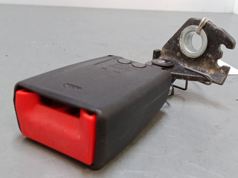 Recambio de anclaje cinturon trasero izquierdo para ford mondeo iv (ba7) 1.8 tdci referencia OEM IAM   