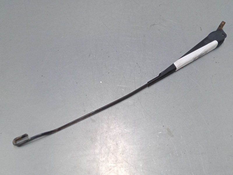 Recambio de brazo limpia delantero derecho para ford fiesta iv (ja_, jb_) 1.0 i referencia OEM IAM   
