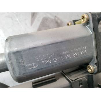 ELEVALUNAS ELECTRICO DELANTERO DERECHO 