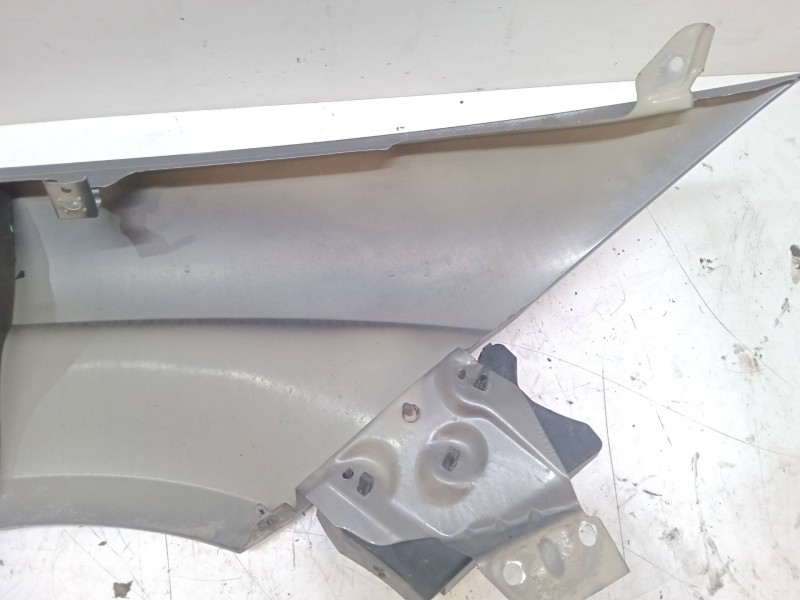 Recambio de aleta delantera izquierda para seat toledo iii (5p2) 2.0 fsi referencia OEM IAM   