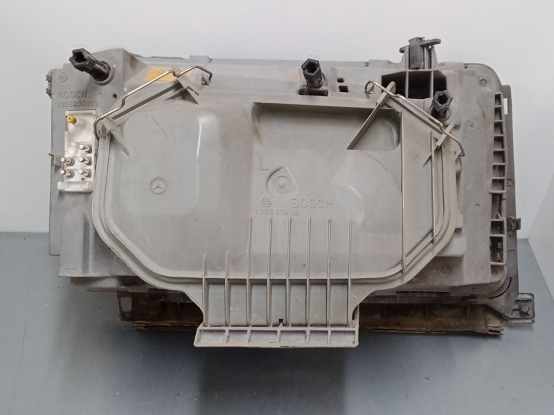 Recambio de faro izquierdo para mercedes-benz 124 sedán (w124) 230 e (124.023) referencia OEM IAM 1248201159 CONECTOR CON 5 TERM