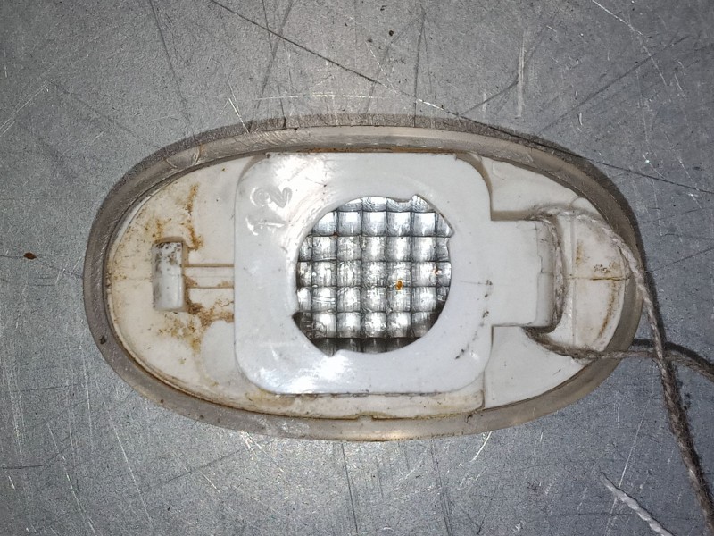 Recambio de intermitente lateral izquierdo para chevrolet aveo / kalos hatchback (t200) 1.2 referencia OEM IAM    Recambio de intermitente lateral izquierdo para chevrolet aveo / kalos hatchback (t200) 1.2 referencia OEM IAM