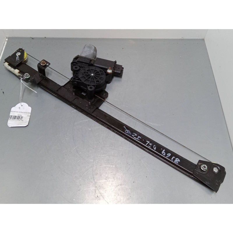 Recambio de elevalunas electrico delantero izquierdo para peugeot box bus17 l4h2 160 box bus17 l4h2 160 referencia OEM IAM 16077