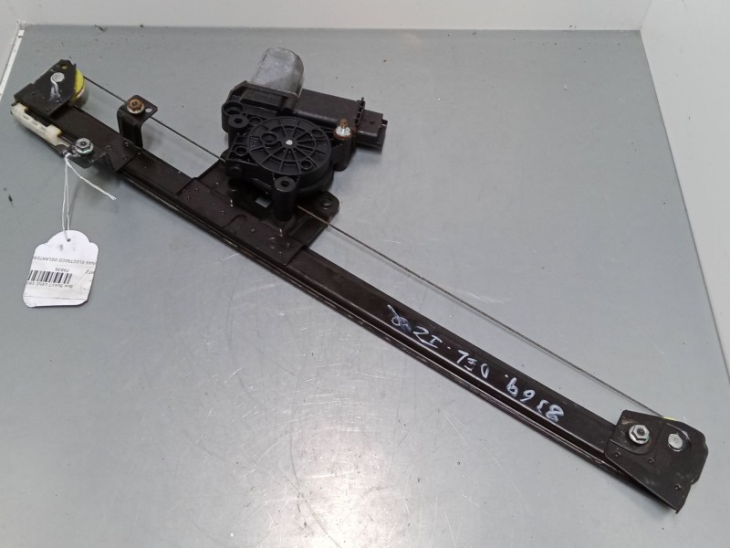 Recambio de elevalunas electrico delantero izquierdo para peugeot box bus17 l4h2 160 box bus17 l4h2 160 referencia OEM IAM 16077