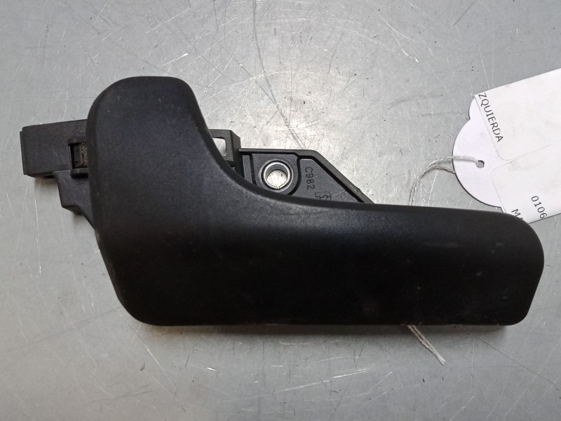 Recambio de maneta interior delantera izquierda para peugeot box bus17 l4h2 160 box bus17 l4h2 160 referencia OEM IAM   