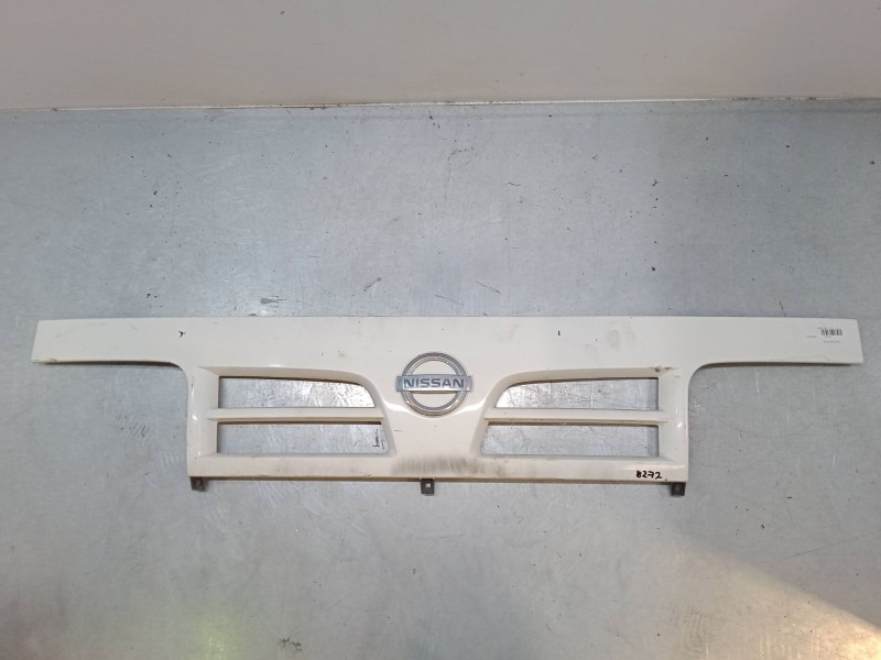 Recambio de rejillas capo para nissan cabstar e (tl_, vl_) 105.35, 110.35, 110.45 (tl0) referencia OEM IAM   