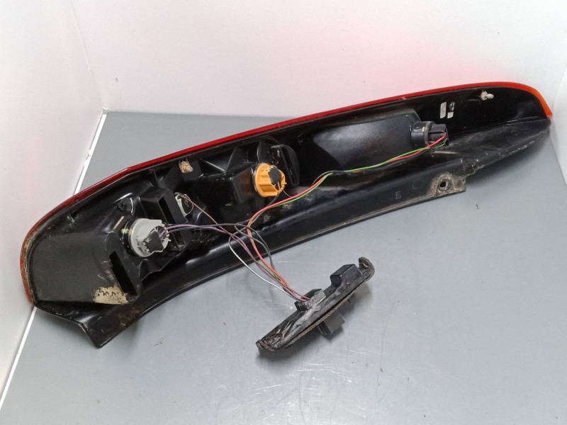 Recambio de piloto trasero derecho para ford fiesta v (jh_, jd_) 1.4 16v referencia OEM IAM    Recambio de piloto trasero derecho para ford fiesta v (jh_, jd_) 1.4 16v referencia OEM IAM