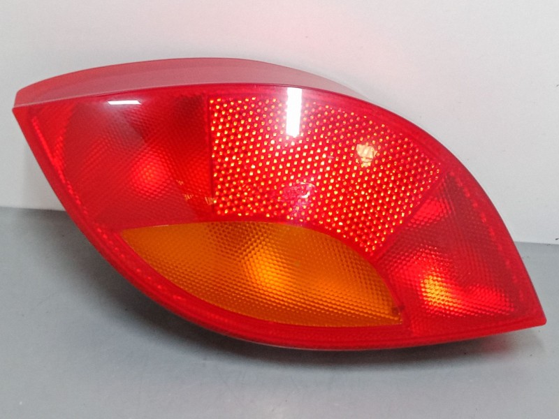 Recambio de piloto trasero izquierdo para ford ka (rb_) 1.3 i referencia OEM IAM 97KG13N004BA   Recambio de piloto trasero izquierdo para ford ka (rb_) 1.3 i referencia OEM IAM 97KG13N004BA
