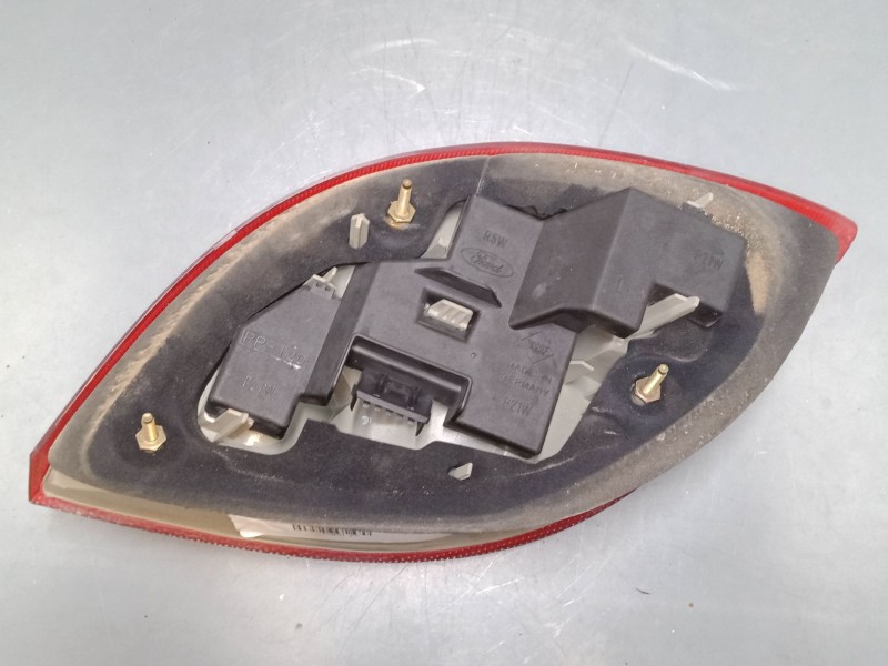 Recambio de piloto trasero izquierdo para ford ka (rb_) 1.3 i referencia OEM IAM 97KG13N004BA   Recambio de piloto trasero izquierdo para ford ka (rb_) 1.3 i referencia OEM IAM 97KG13N004BA
