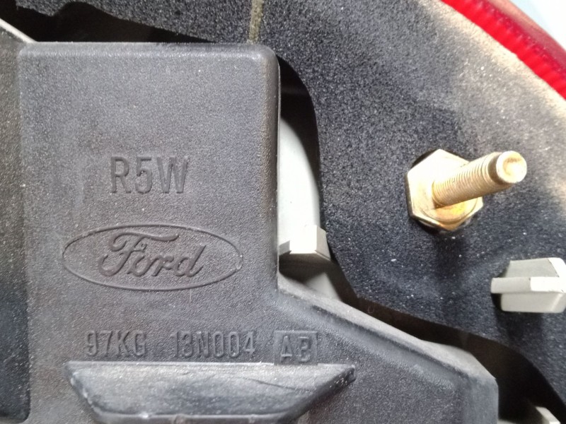 Recambio de piloto trasero derecho para ford ka (rb_) 1.3 i referencia OEM IAM 97KG13N004ab   Recambio de piloto trasero derecho para ford ka (rb_) 1.3 i referencia OEM IAM 97KG13N004ab