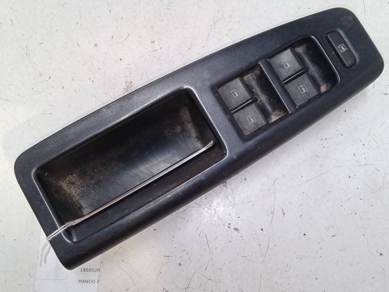 MANDO ELEVALUNAS DELANTERO IZQUIERDO 6Q1867171F 