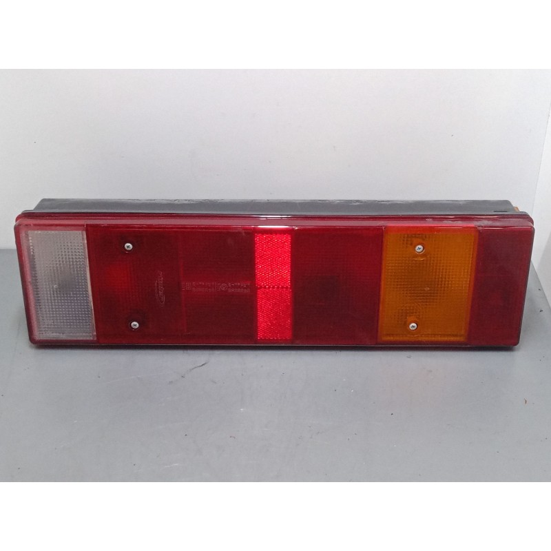 Recambio de piloto trasero derecho para iveco stralis ad 260 s 36 y/ps euro5 ad260s36y ps referencia OEM IAM 99461929  