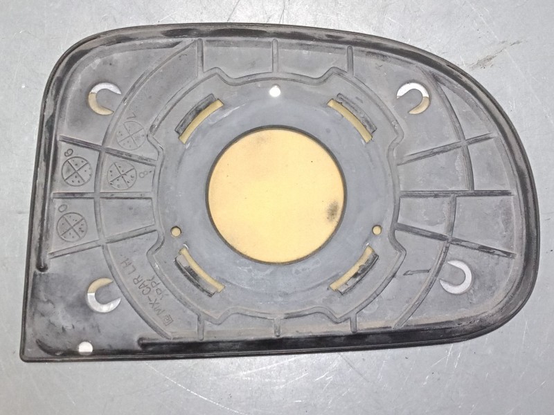 Recambio de cristal retrovisor izquierdo para hyundai atos (mx) 1.0 i referencia OEM IAM    Recambio de cristal retrovisor izquierdo para hyundai atos (mx) 1.0 i referencia OEM IAM