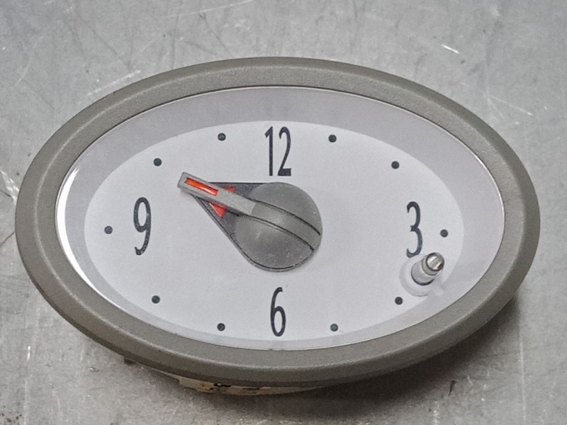 Recambio de pantalla interior reloj para ford ka (rb_) 1.3 i rocam referencia OEM IAM    Recambio de pantalla interior reloj para ford ka (rb_) 1.3 i rocam referencia OEM IAM