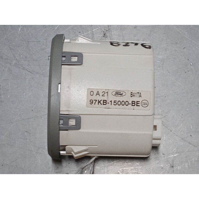 Recambio de pantalla interior reloj para ford ka (rb_) 1.3 i rocam referencia OEM IAM    Recambio de pantalla interior reloj para ford ka (rb_) 1.3 i rocam referencia OEM IAM