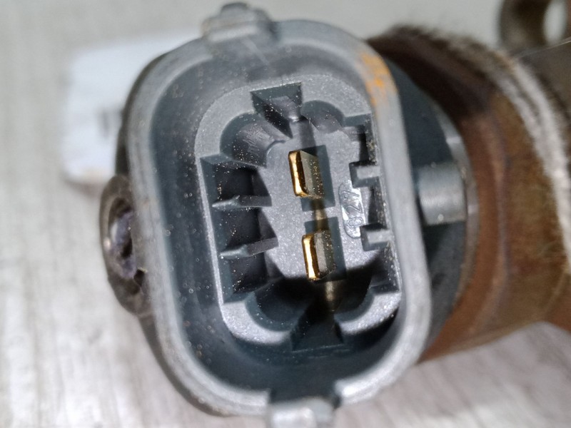 Recambio de inyector para ford focus ii (da_, hcp, dp) 1.6 tdci referencia OEM IAM 0445110239  