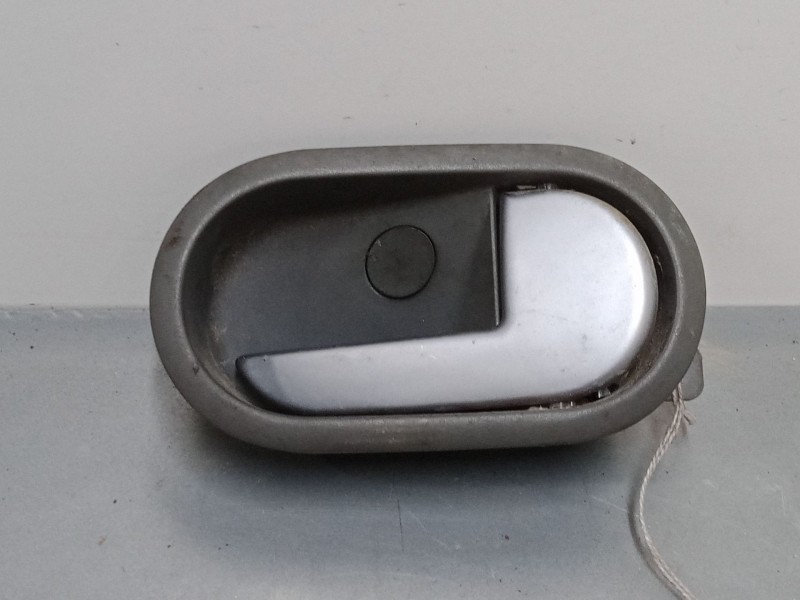 Recambio de maneta interior puerta trasera derecha para ford fusion (ju_) 1.4 referencia OEM IAM    Recambio de maneta interior puerta trasera derecha para ford fusion (ju_) 1.4 referencia OEM IAM