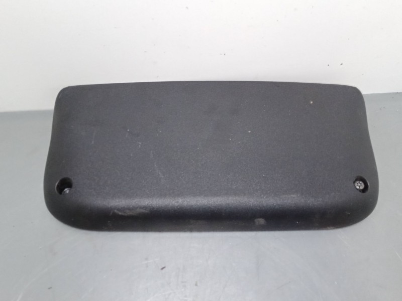 Recambio de luz central de freno para ford ka (rb_) 1.3 i referencia OEM IAM    Recambio de luz central de freno para ford ka (rb_) 1.3 i referencia OEM IAM