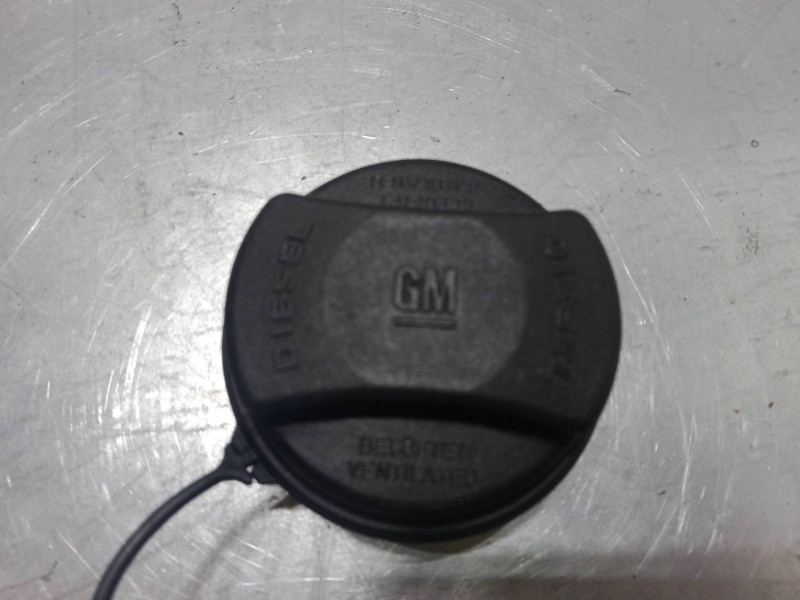 Recambio de tapon combustible para opel astra h (a04) 1.9 cdti (l48) referencia OEM IAM    Recambio de tapon combustible para opel astra h (a04) 1.9 cdti (l48) referencia OEM IAM