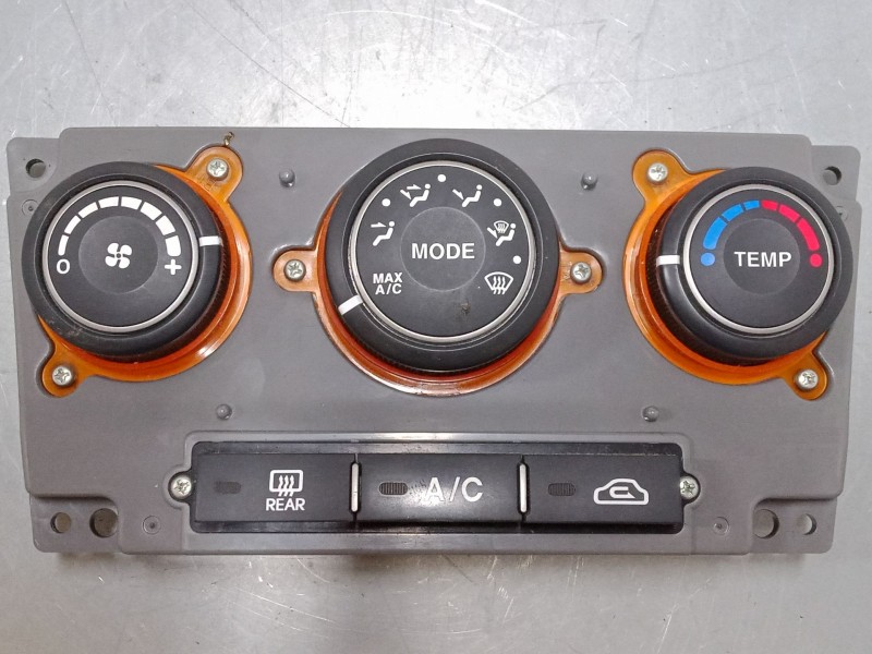 Recambio de mando climatizador para kia carens iii monospace (un) 2.0 crdi 115 referencia OEM IAM 1d550wk   Recambio de mando climatizador para kia carens iii monospace (un) 2.0 crdi 115 referencia OEM IAM 1d550wk