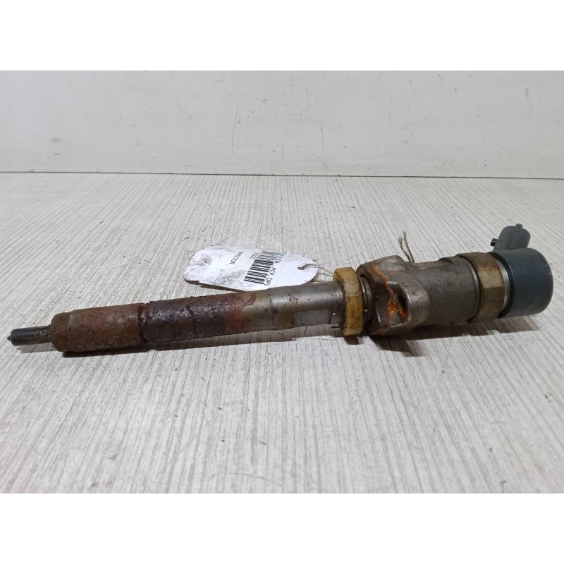 Recambio de inyector para ford focus ii (da_, hcp, dp) 1.6 tdci referencia OEM IAM 0445110239  