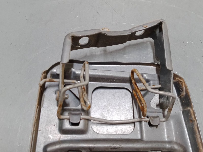 Recambio de tapa exterior combustible para mercedes-benz 124 sedán (w124) 230 e (124.023) referencia OEM IAM   