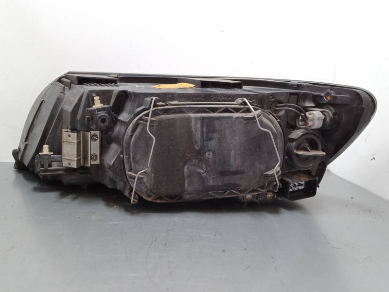Recambio de faro derecho para volvo v50 (545) 2.4 referencia OEM IAM 30678913  