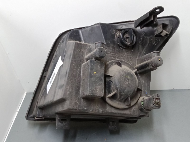 Recambio de faro derecho para ford tourneo connect 1.8 tdci referencia OEM IAM   