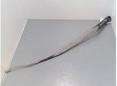 Recambio de brazo limpia delantero derecho para kia carens iii monospace (un) 2.0 crdi 115 referencia OEM IAM