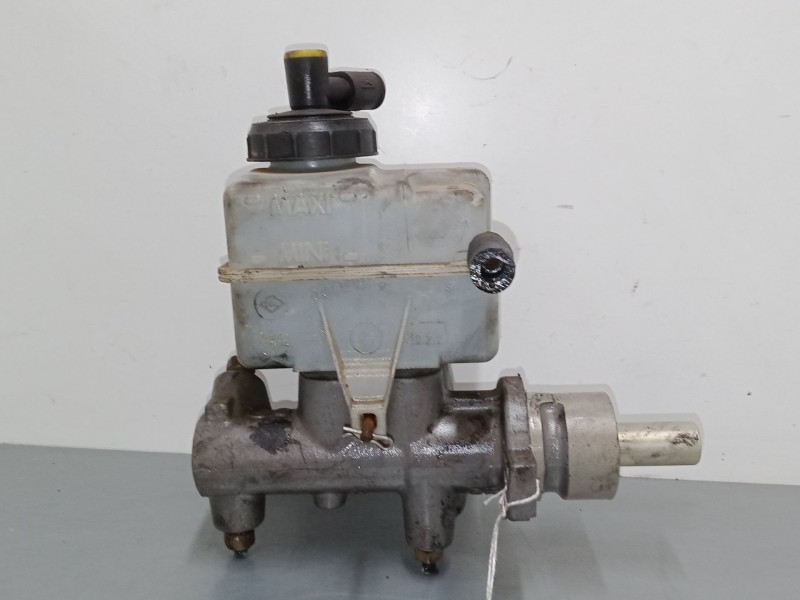 Recambio de bomba freno para renault master ii caja/chasis (ed/hd/ud) 2.5 dci 120 referencia OEM IAM   