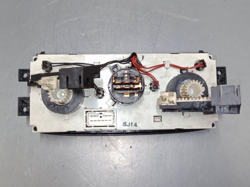 Recambio de mando calefaccion / a/a para chevrolet aveo / kalos hatchback (t200) 1.2 referencia OEM IAM    Recambio de mando calefaccion / a/a para chevrolet aveo / kalos hatchback (t200) 1.2 referencia OEM IAM
