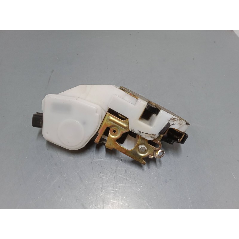Recambio de cerradura puerta delantera izquierda para mitsubishi montero io i (h6_w, h7_w) 1.8 gdi (h66w, h76w) referencia OEM I