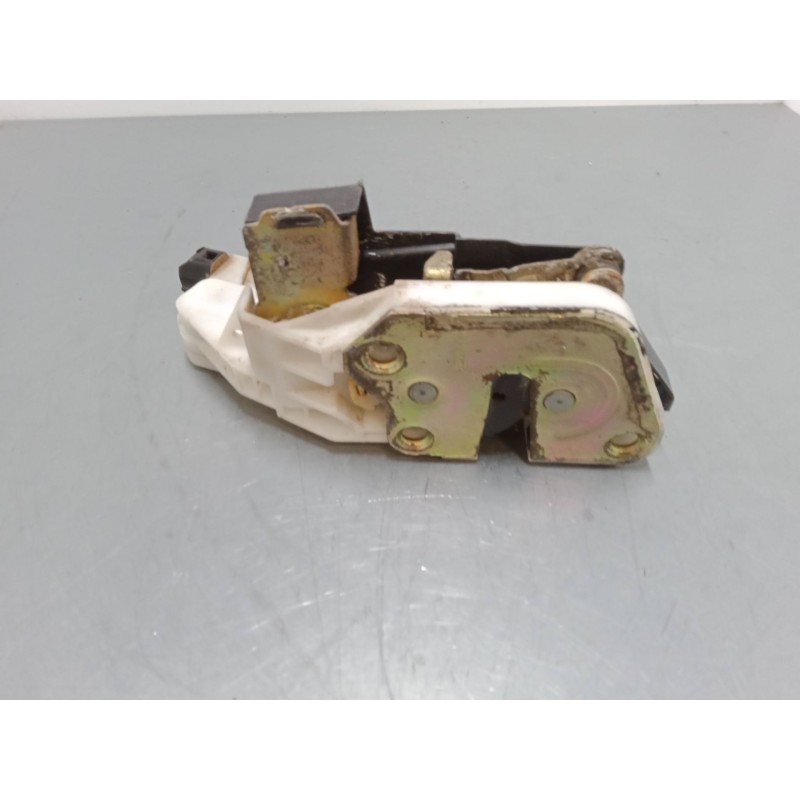 Recambio de cerradura puerta delantera izquierda para mitsubishi montero io i (h6_w, h7_w) 1.8 gdi (h66w, h76w) referencia OEM I