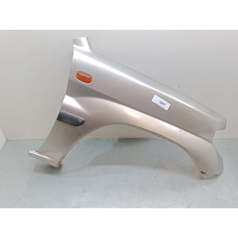 Recambio de aleta delantera derecha para mitsubishi montero io i (h6_w, h7_w) 1.8 gdi (h66w, h76w) referencia OEM IAM   