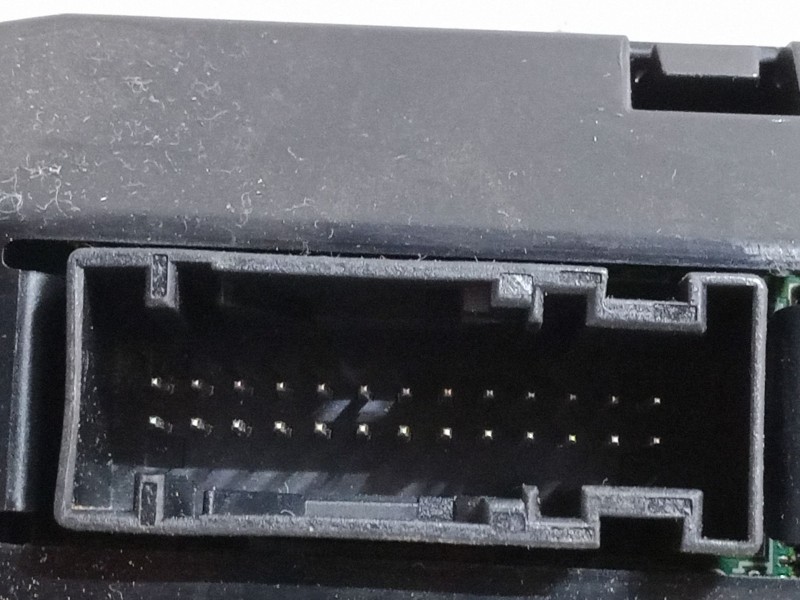 Recambio de mando climatizador para ford focus ii (da_, hcp, dp) 1.6 tdci referencia OEM IAM 6N4T18C612AC  