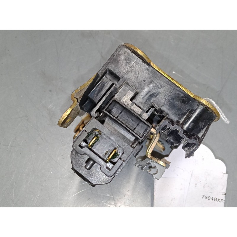 Recambio de cerradura puerta delantera derecha para renault kangoo (kc0/1_) 1.5 dci (kc08, kc09) referencia OEM IAM    Recambio de cerradura puerta delantera derecha para renault kangoo (kc0/1_) 1.5 dci (kc08, kc09) referencia OEM IAM