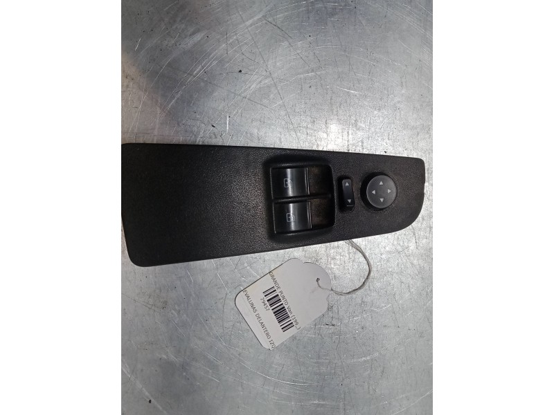 Recambio de mando elevalunas delantero izquierdo para fiat grande punto van (199_) 1.4 (199cxb1a, 199dxb1a) referencia OEM IAM  