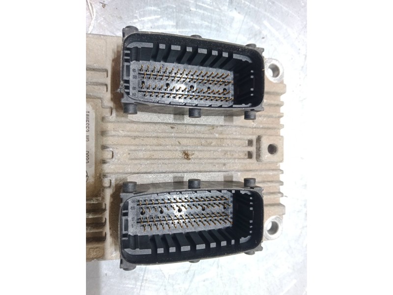 Recambio de centralita motor uce para fiat grande punto van (199_) 1.4 (199cxb1a, 199dxb1a) referencia OEM IAM 6DWYFALBG       6 Recambio de centralita motor uce para fiat grande punto van (199_) 1.4 (199cxb1a, 199dxb1a) referencia OEM IAM 6DWYFALBG       6