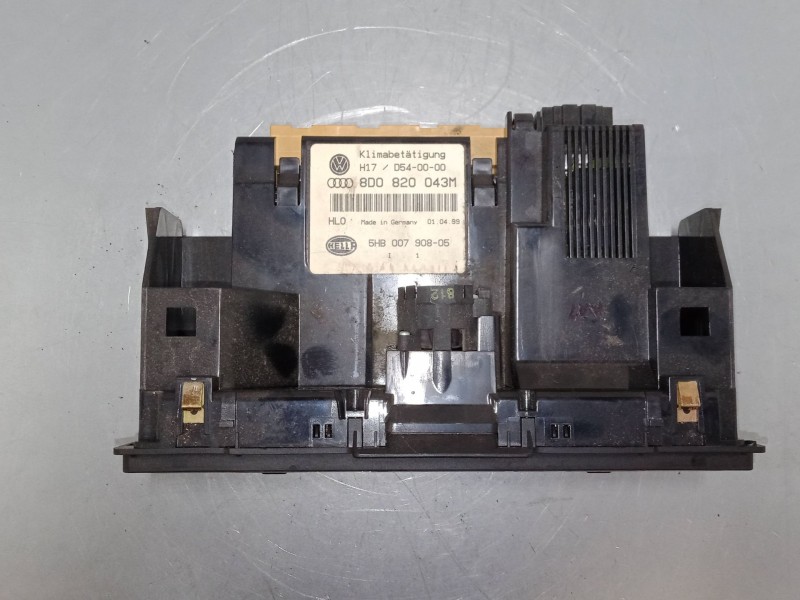 Recambio de mando climatizador para audi a4 b5 (8d2) 1.8 referencia OEM IAM 8D0820043M   Recambio de mando climatizador para audi a4 b5 (8d2) 1.8 referencia OEM IAM 8D0820043M