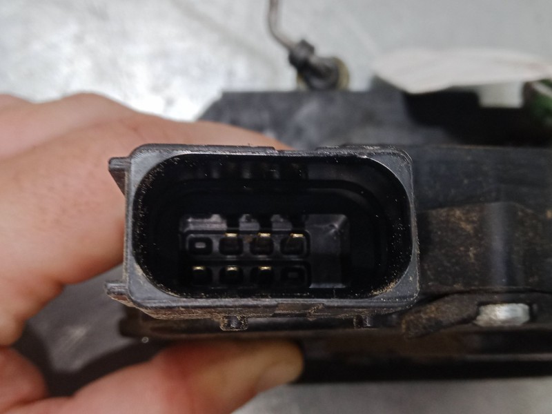 Recambio de cerradura izquierda 3p para fiat grande punto (199_) 1.2 referencia OEM IAM 51858836   Recambio de cerradura izquierda 3p para fiat grande punto (199_) 1.2 referencia OEM IAM 51858836