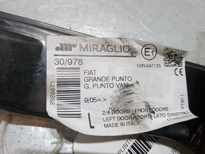 Recambio de elevalunas electrico izquierdo 3p para fiat grande punto (199_) 1.2 referencia OEM IAM 10R047135   Recambio de elevalunas electrico izquierdo 3p para fiat grande punto (199_) 1.2 referencia OEM IAM 10R047135