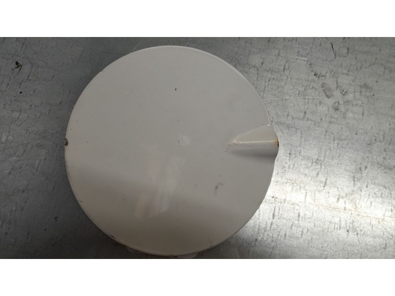 Recambio de tapa exterior combustible para mercedes-benz clase m (w163) ml 270 cdi (163.113) referencia OEM IAM 1635849517  