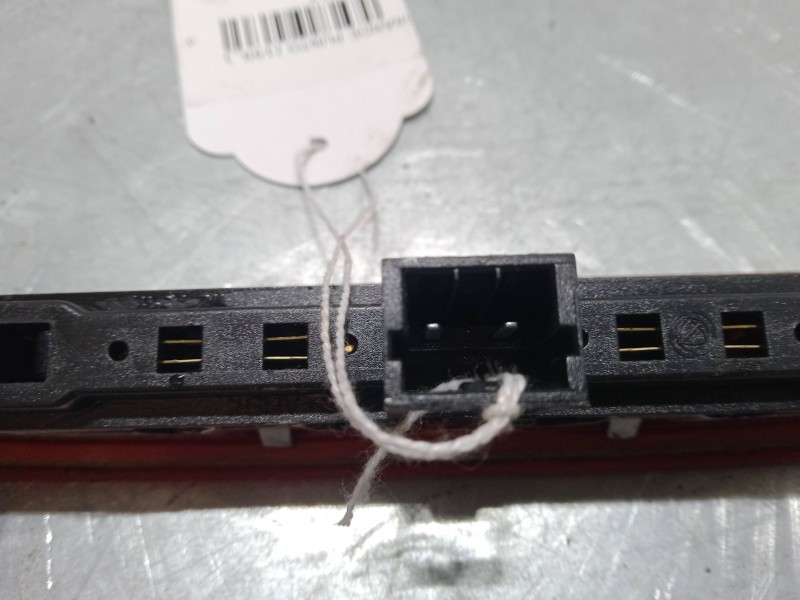 Recambio de luz central de freno para fiat grande punto (199_) 1.2 referencia OEM IAM    Recambio de luz central de freno para fiat grande punto (199_) 1.2 referencia OEM IAM