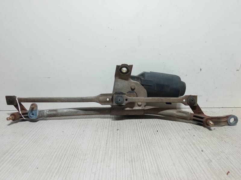 MOTOR LIMPIA DELANTERO 