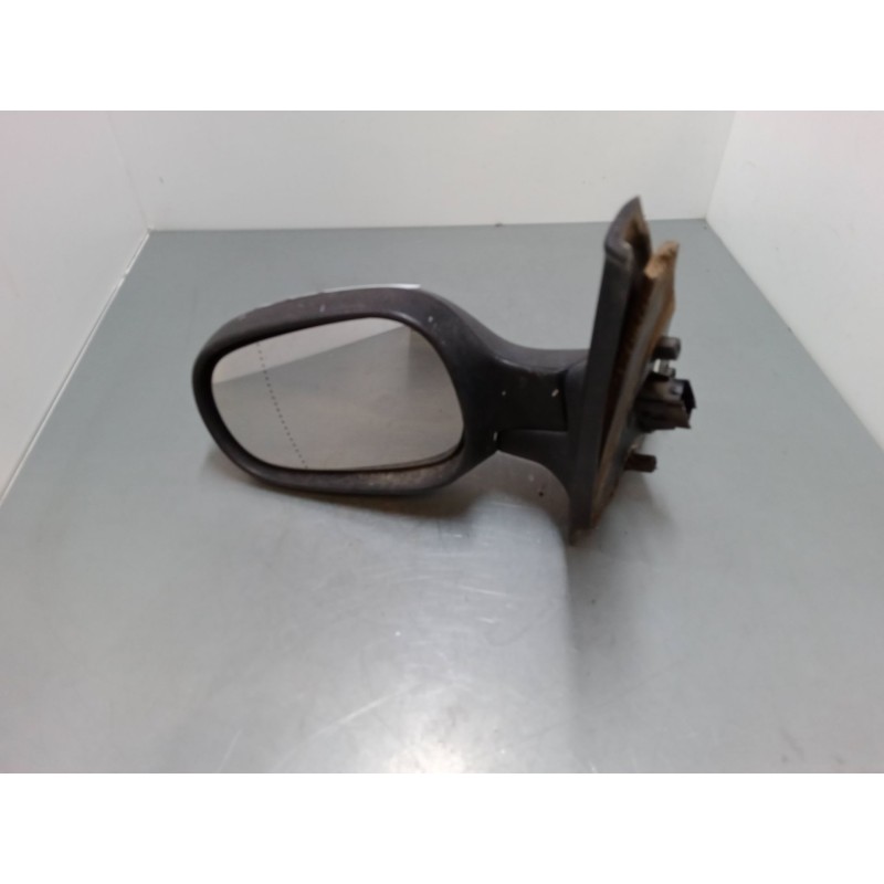 Recambio de retrovisor electrico izquierdo para renault clio ii (bb_, cb_) 1.5 dci (b/cb08) referencia OEM IAM   