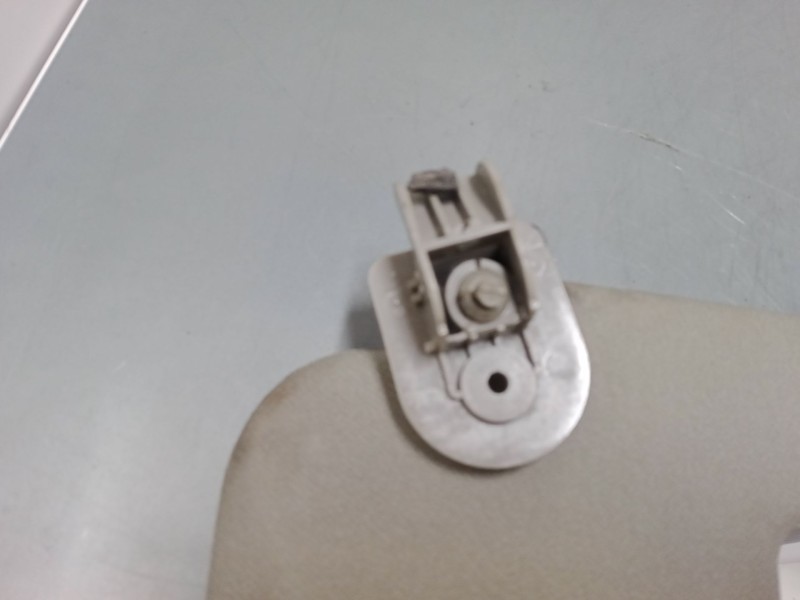 Recambio de parasol izquierdo para chevrolet aveo / kalos hatchback (t200) 1.2 referencia OEM IAM   