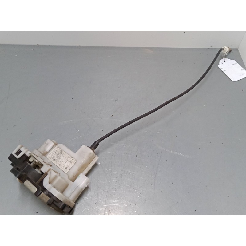 Recambio de cerradura puerta trasera izquierda para fiat panda / panda classic (169_) 1.4 (169axe1b) referencia OEM IAM 46803516