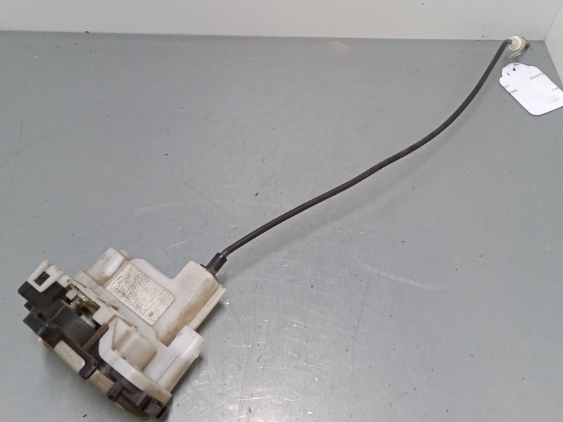 Recambio de cerradura puerta trasera izquierda para fiat panda / panda classic (169_) 1.4 (169axe1b) referencia OEM IAM 46803516