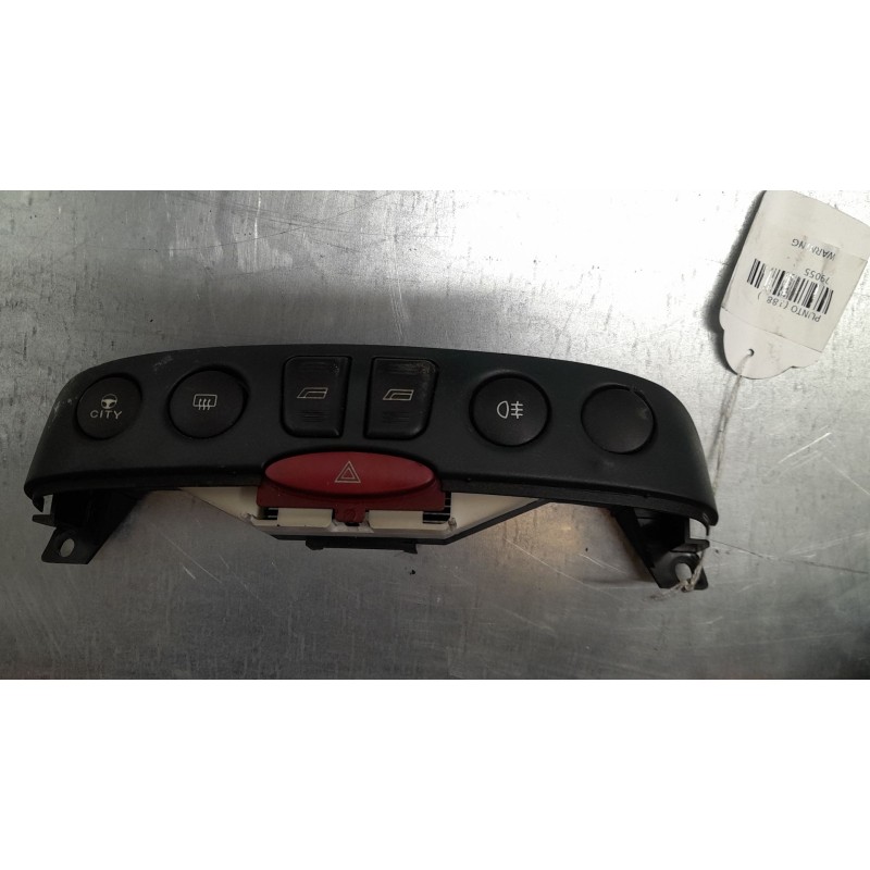 Recambio de warning para fiat punto (188_) 1.2 60 (188.030, .050, .130, .150, .230, .250) referencia OEM IAM   