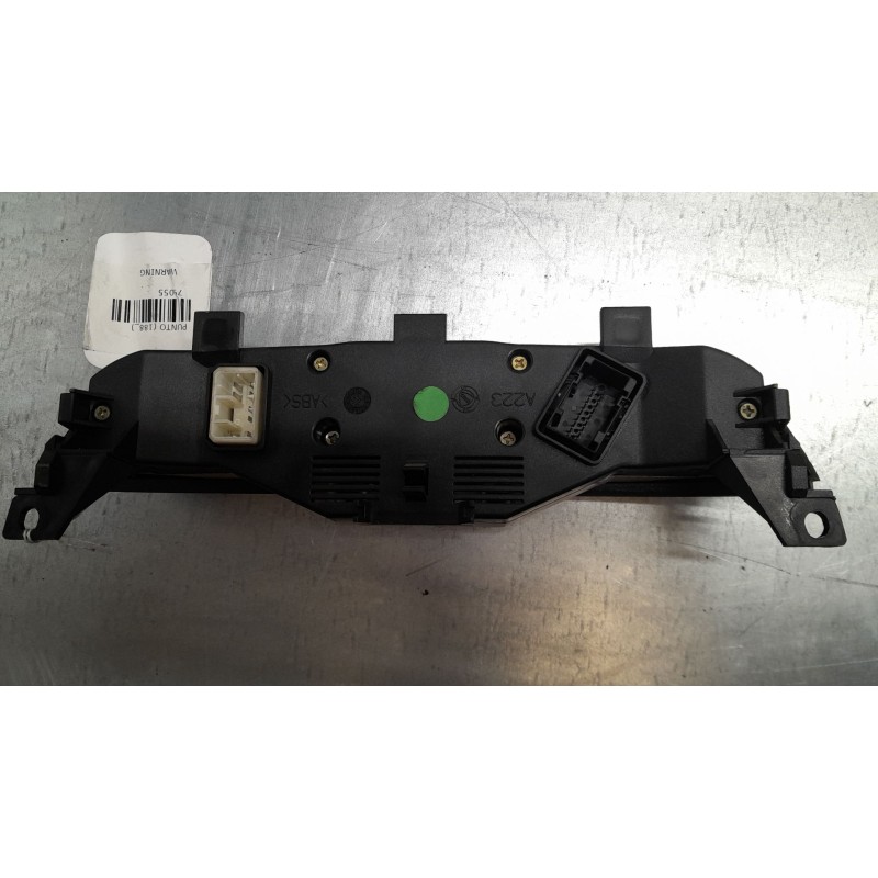Recambio de warning para fiat punto (188_) 1.2 60 (188.030, .050, .130, .150, .230, .250) referencia OEM IAM    Recambio de warning para fiat punto (188_) 1.2 60 (188.030, .050, .130, .150, .230, .250) referencia OEM IAM